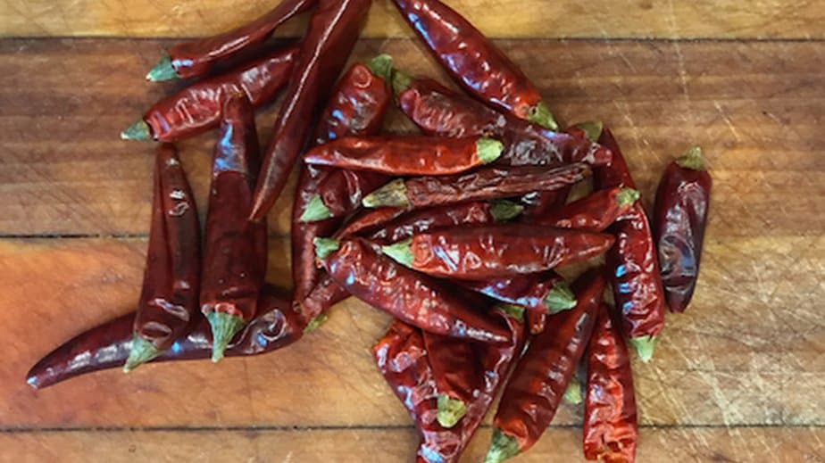 Dried Japones peppers