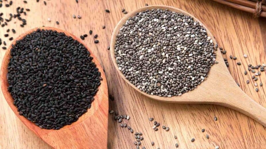 Chia Seeds Vs. Poppy Seeds